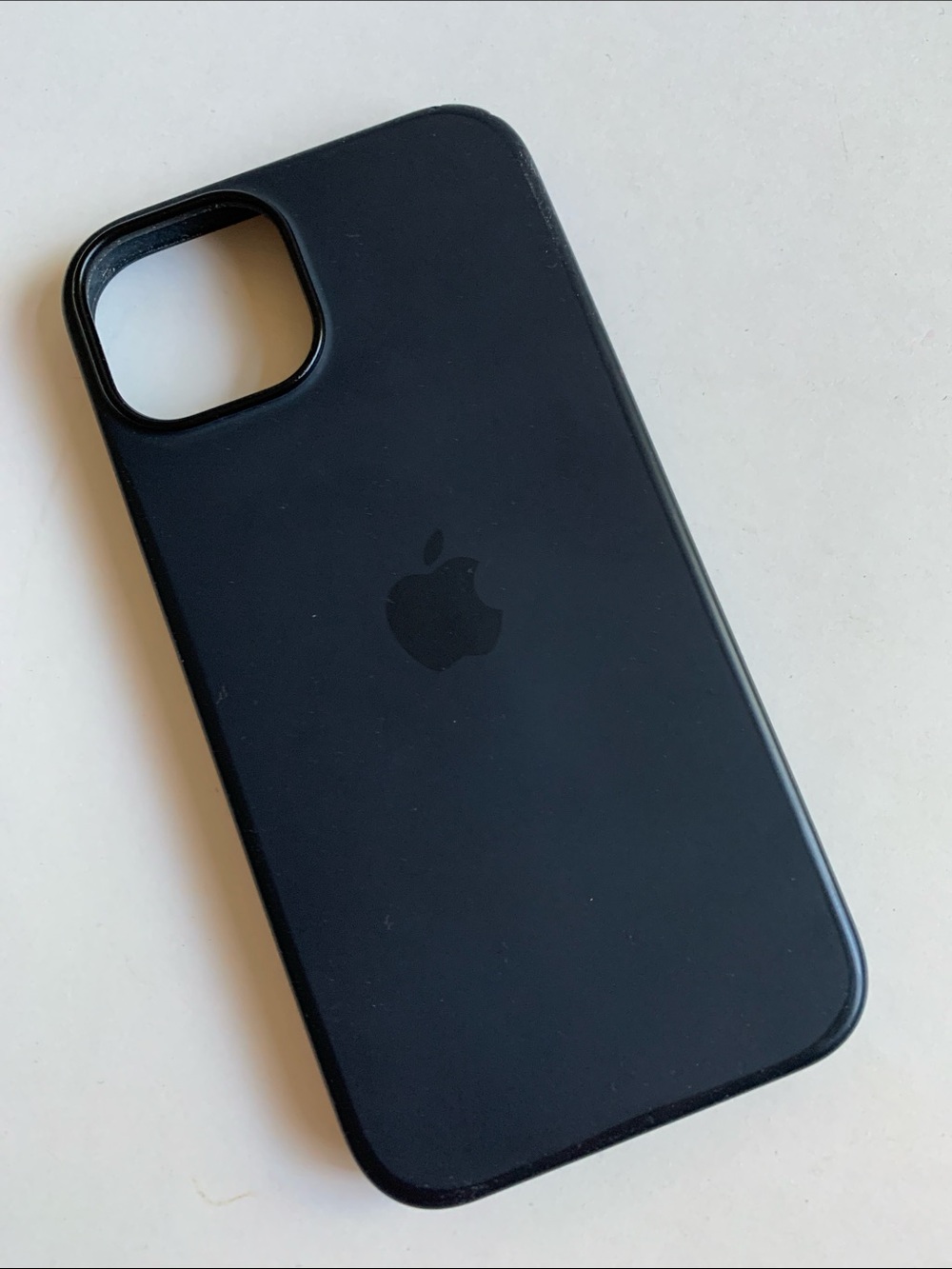 APPLE Flawed Iphone 14 Silicone Case Midnight